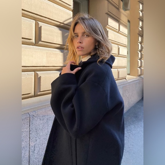 Aritzia Jackets & Blazers - Aritzia Wilfred Women’s Rocco Coat Size 2 Medium in Black